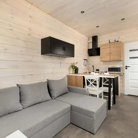 Dom wakacyjny Wakacyjny Z Ogródkiem W Pobierowie Niedaleko Plaży By Renters Pobierowo