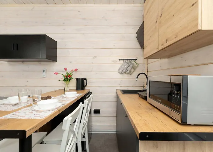 Feriehus Wakacyjny Z Ogrodkiem W Pobierowie Niedaleko Plazy By Renters *